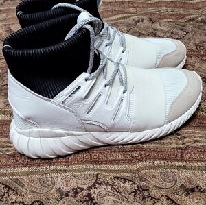 Mens adidas shoes size 10